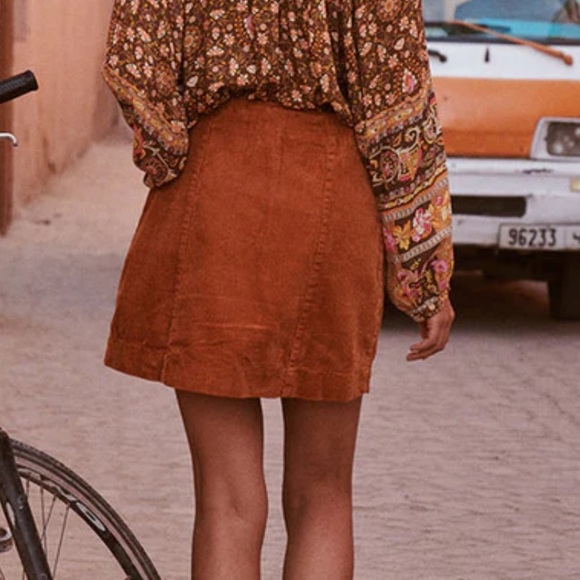 Spell Faye Corduroy Skirt in Caramel Size M - Picture 10 of 11